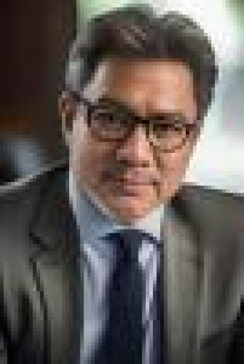 Thien Tr bio pic